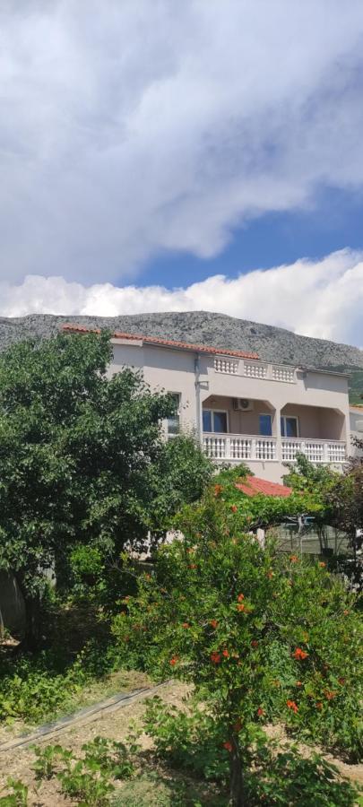 Lucija 2 Apartment Solin Bagian luar foto