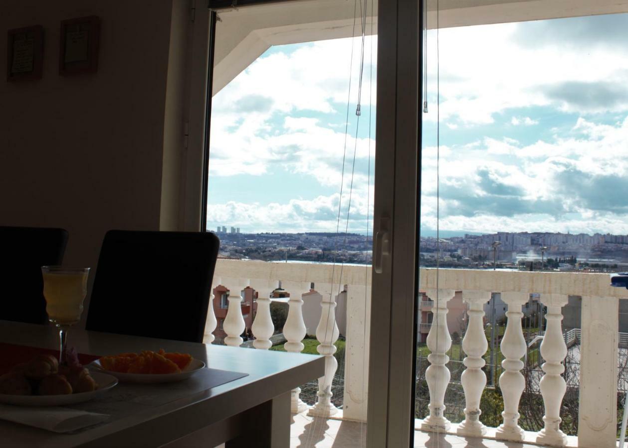 Lucija 2 Apartment Solin Bagian luar foto